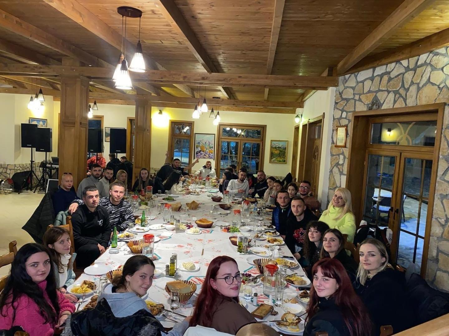 Hotel Fusha E Gjese Valbone Luaran gambar